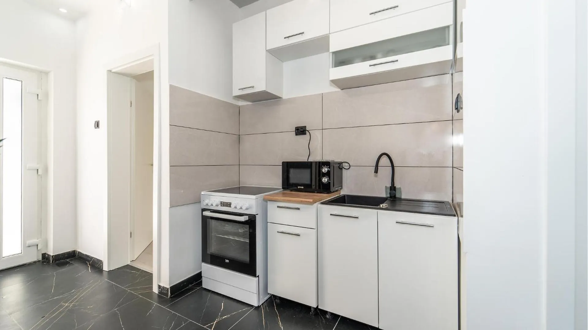 Gorgeous Home In Biograd Na Moru With Wifi